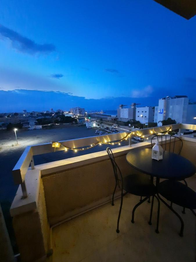 Sea-Esta Seaview Apartment, 200 Meters To The Beach Larnaca Luaran gambar