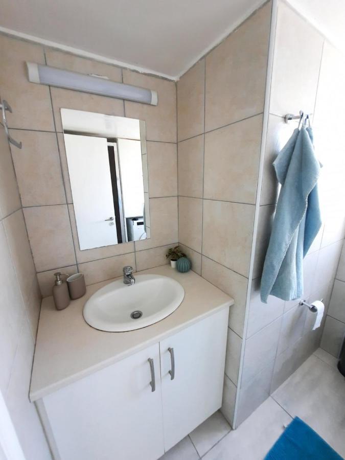 Sea-Esta Seaview Apartment, 200 Meters To The Beach Larnaca Luaran gambar