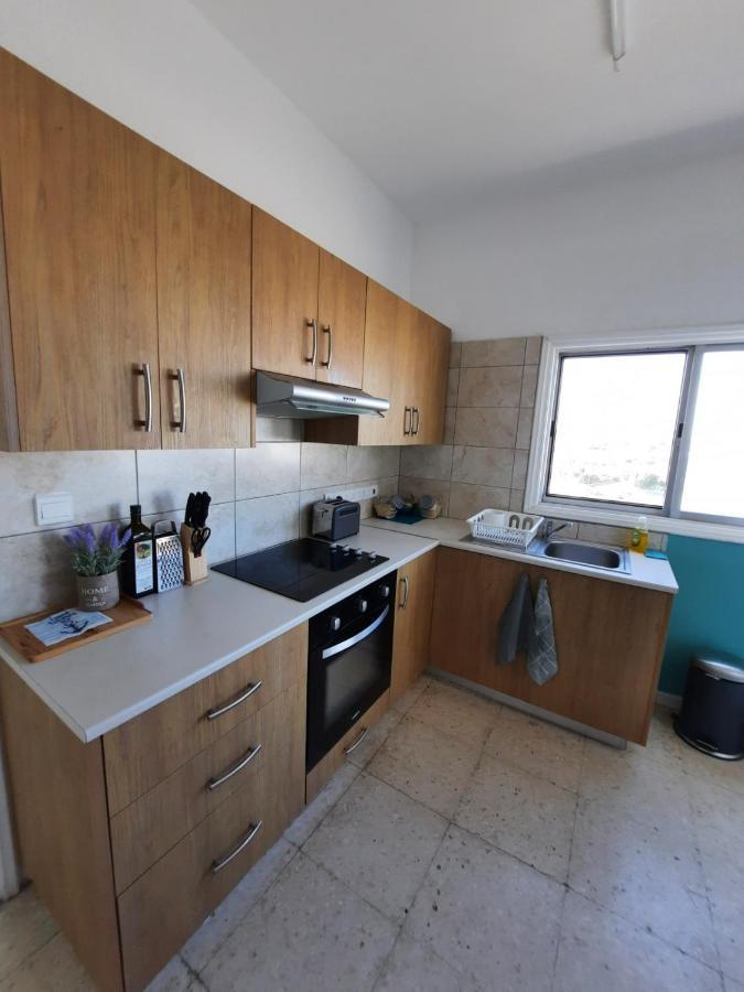 Sea-Esta Seaview Apartment, 200 Meters To The Beach Larnaca Luaran gambar
