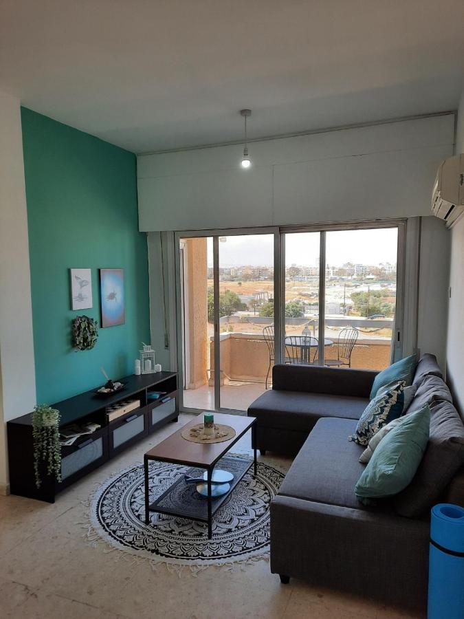 Sea-Esta Seaview Apartment, 200 Meters To The Beach Larnaca Luaran gambar